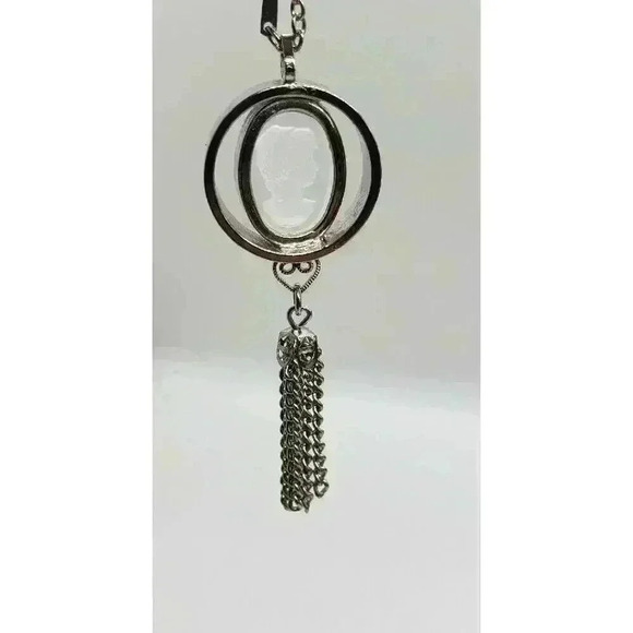 Vintage Clear Glass Cameo Intaglio Reverse Carved pendant double necklace Tassle - Picture 8 of 8